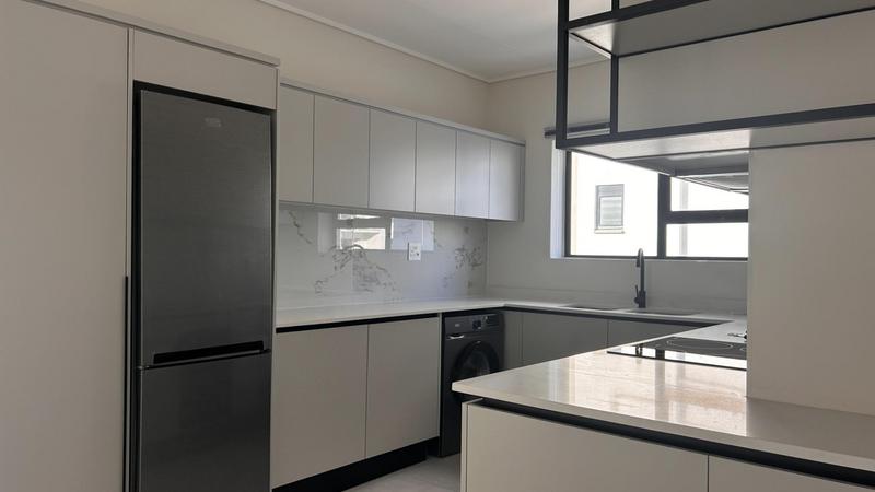 To Let 3 Bedroom Property for Rent in Sandown Western Cape